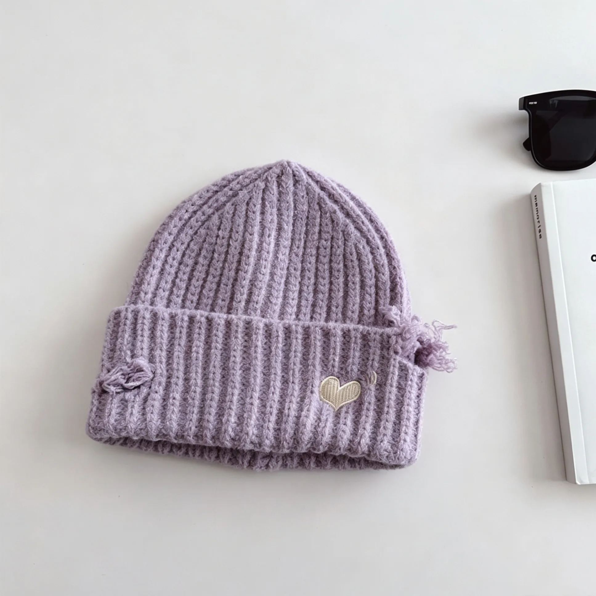 Kids Embroidered Heart Solid Color Knit Hat