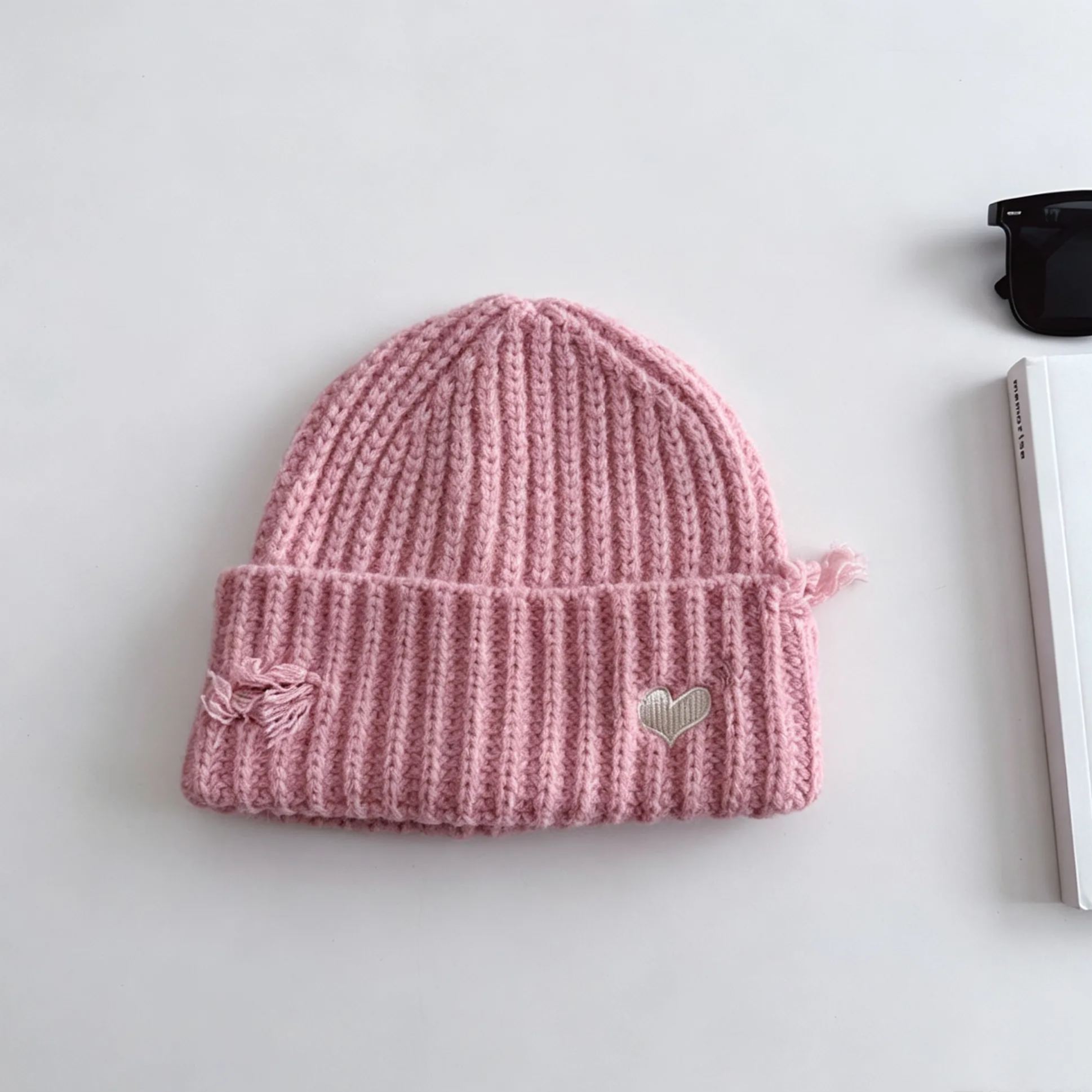 Kids Embroidered Heart Solid Color Knit Hat