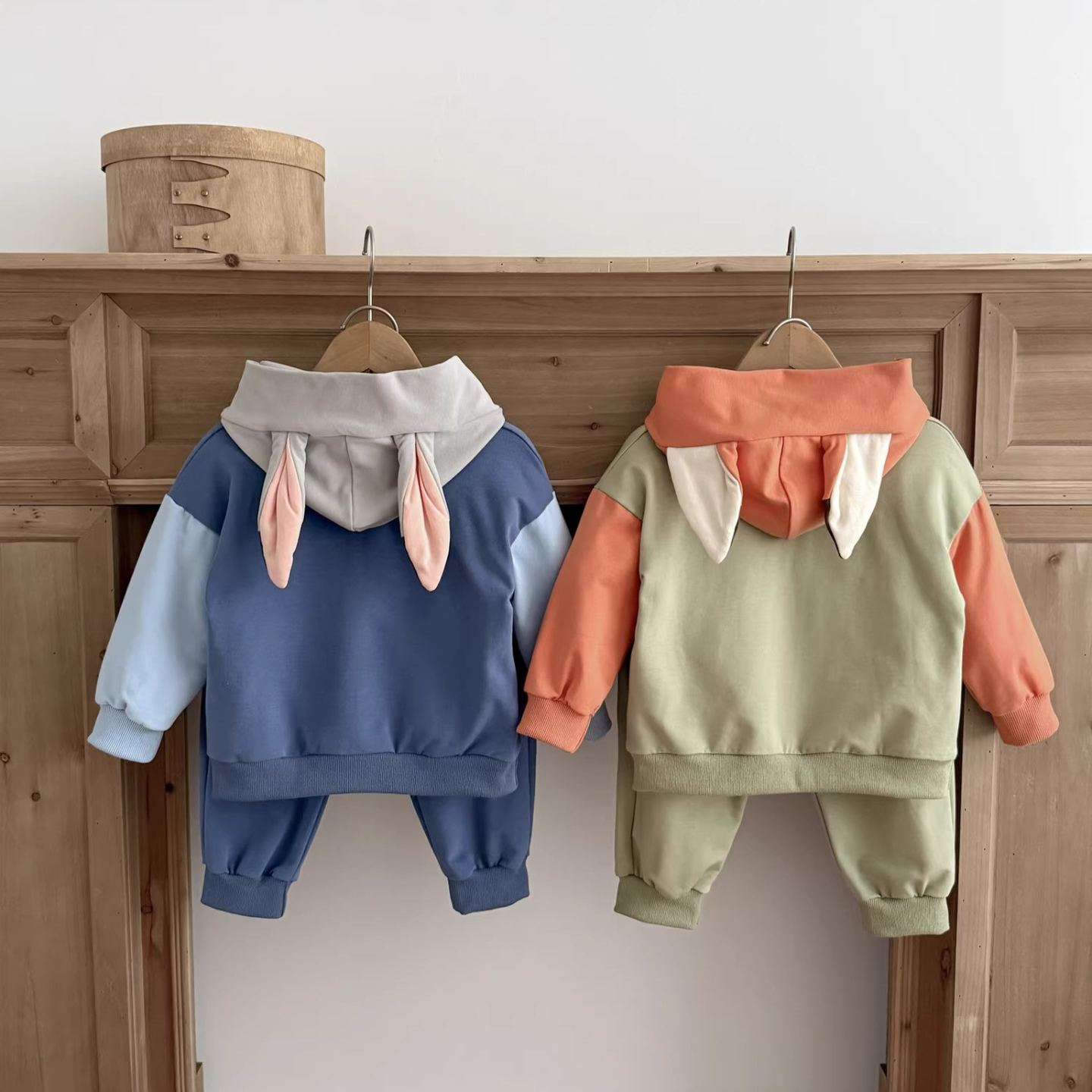 Kids Contrasting Colors Animal Themed Hooded 2-Piece Set