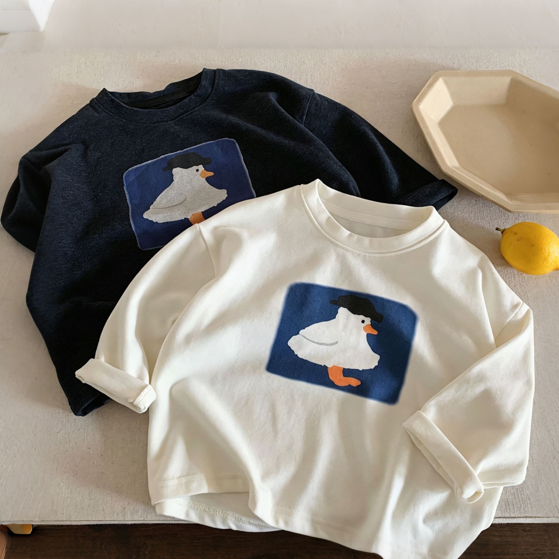 Kids Crew Neck Long Sleeved Base Layer T-shirt
