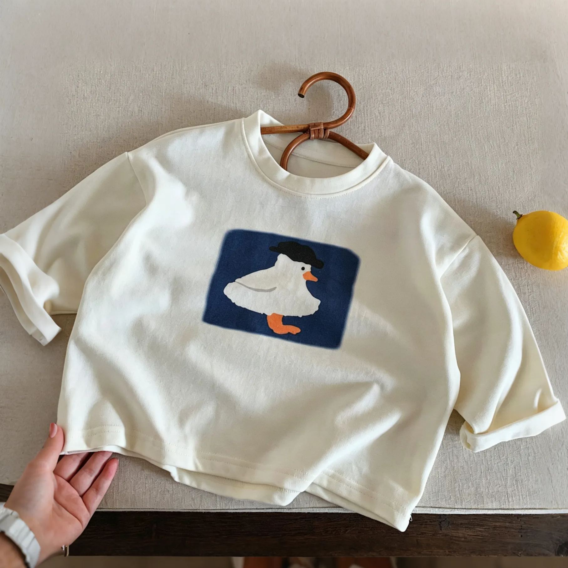 Kids Crew Neck Long Sleeved Base Layer T-shirt