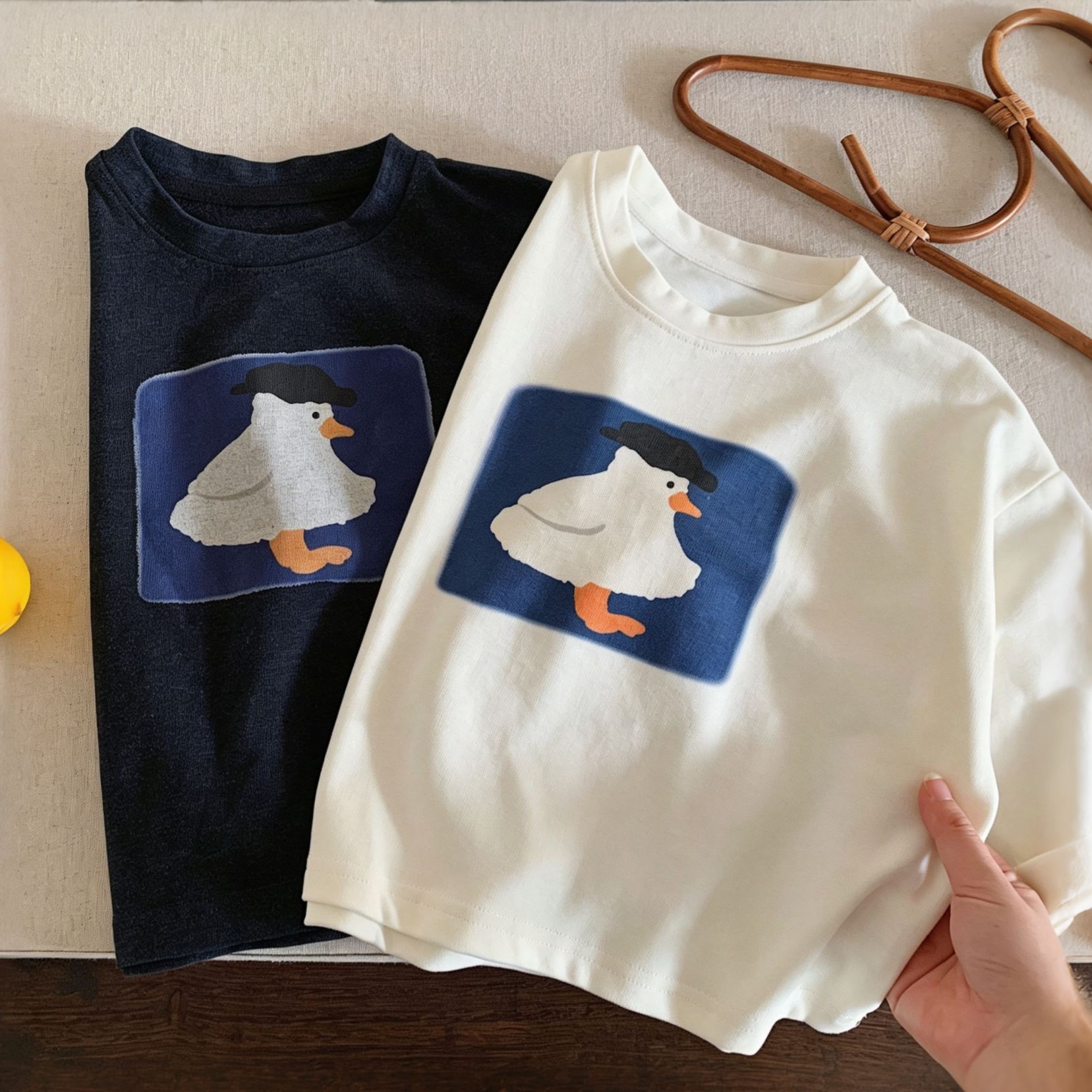Kids Crew Neck Long Sleeved Base Layer T-shirt