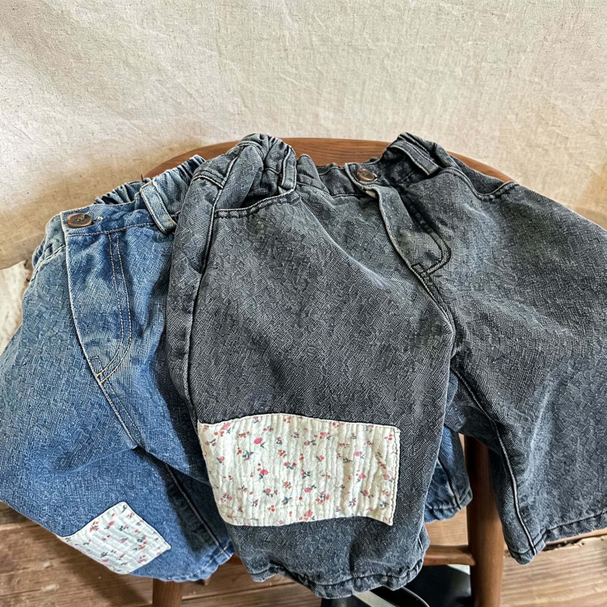 Kids Floral Patch Denim Pants