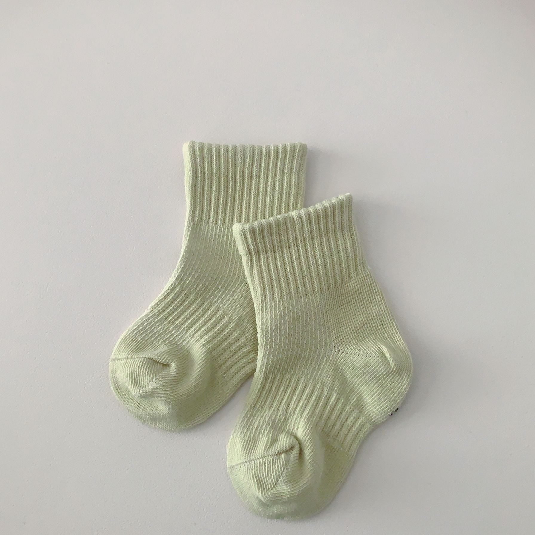 [Copy]Baby& Kid Striped Mid-Calf Socks