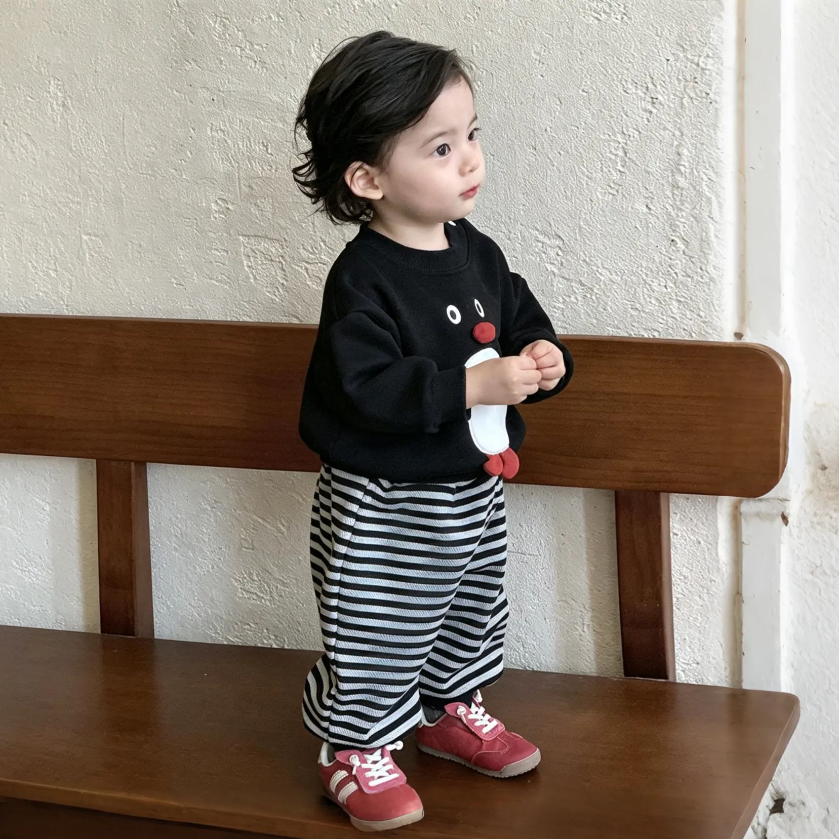 Baby Toddler Penguin Sweatshirt and Stripe Pants Set