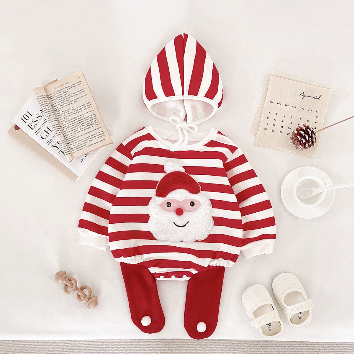 Baby Heart Stripe Santa Claus Onesie and Leggings Hat 3-Piece Set