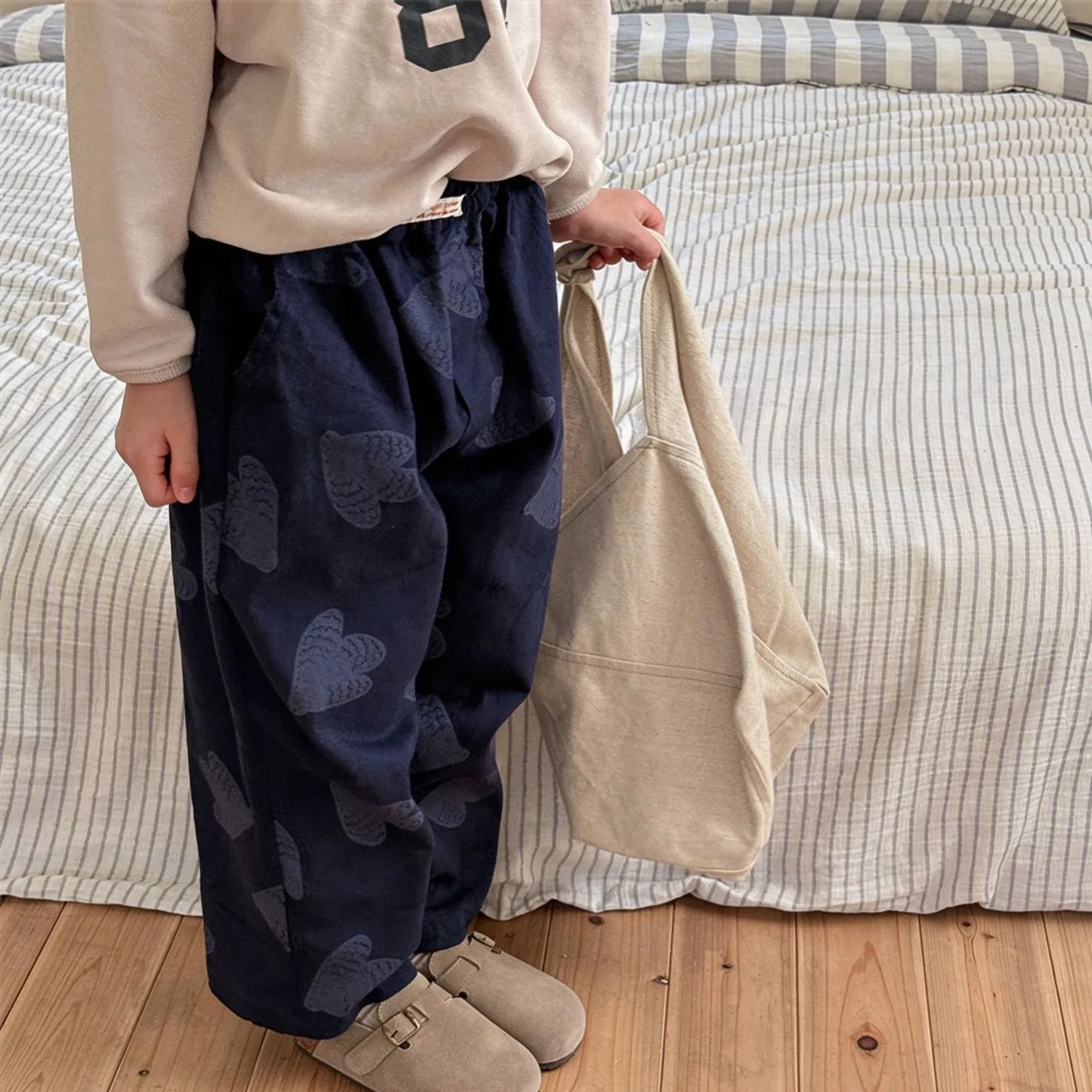 Kids Bird Letter Print Washed Denim Pants