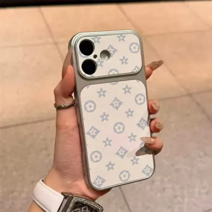 Retro Symmetric Pattern Phone Case. Lmitation Sheepskin iPhone Case