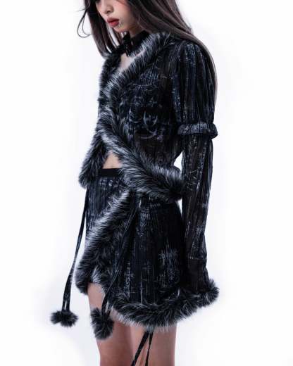 <IT's N0T BLACK & WHITE> - BLACK CYGNUS ATRATUS