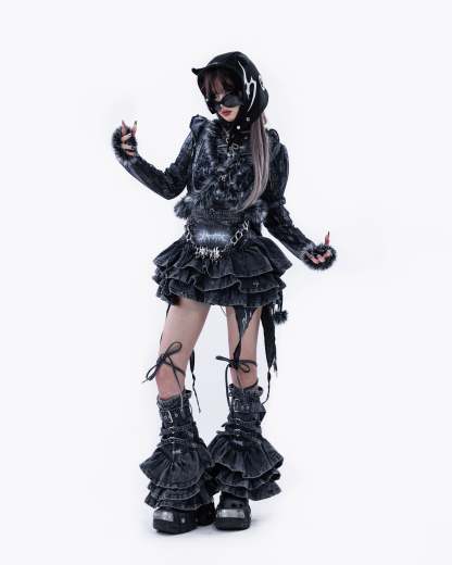 <IT's N0T BLACK & WHITE> - BLACK CYGNUS ATRATUS