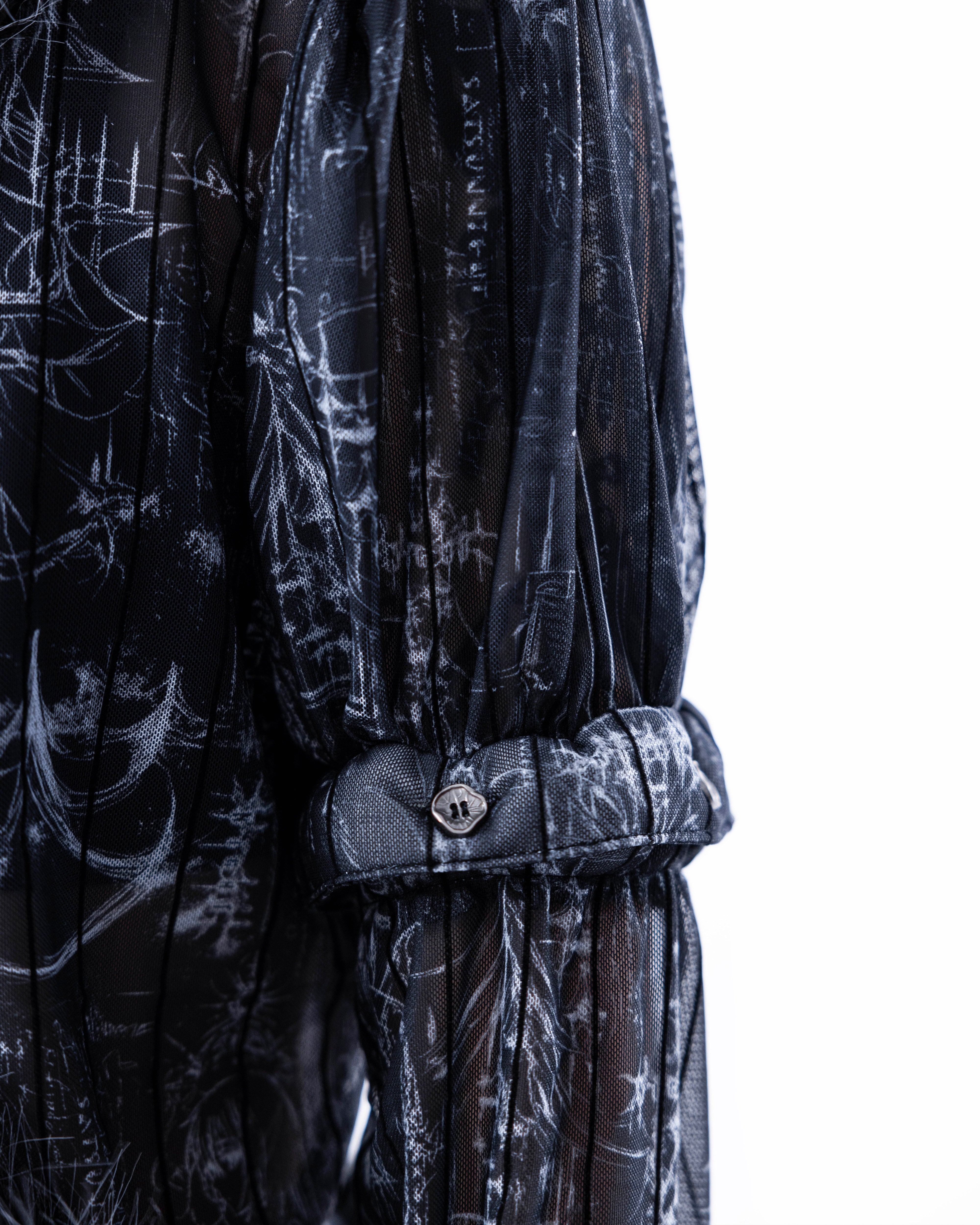 <IT's N0T BLACK & WHITE> - BLACK CYGNUS ATRATUS