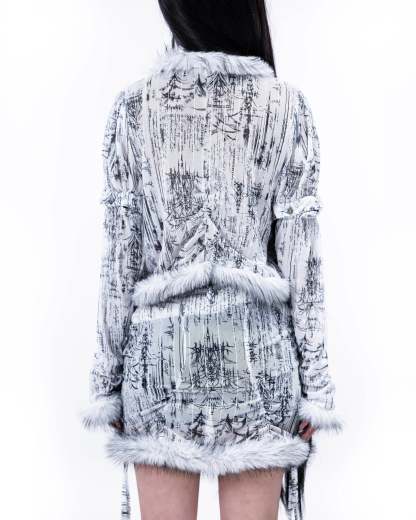 <IT's N0T BLACK & WHITE> - WHITE CYGNUS OLOR