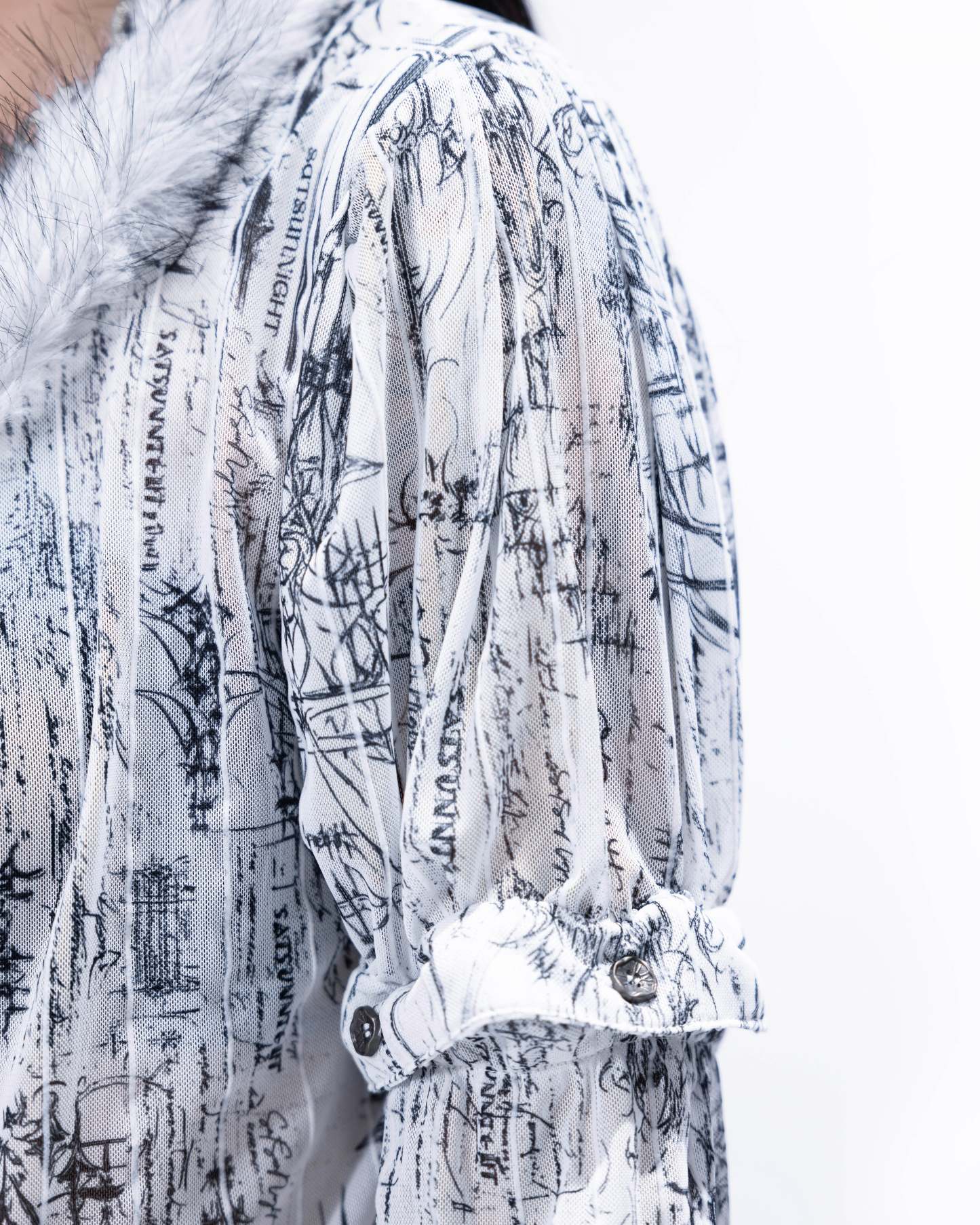 <IT's N0T BLACK & WHITE> - WHITE CYGNUS OLOR