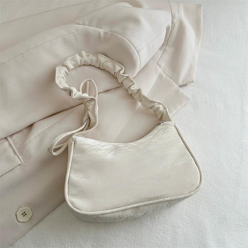 Ladies' French Style Niche Design New Stylish and Personalized One Shoulder Underarm Bag