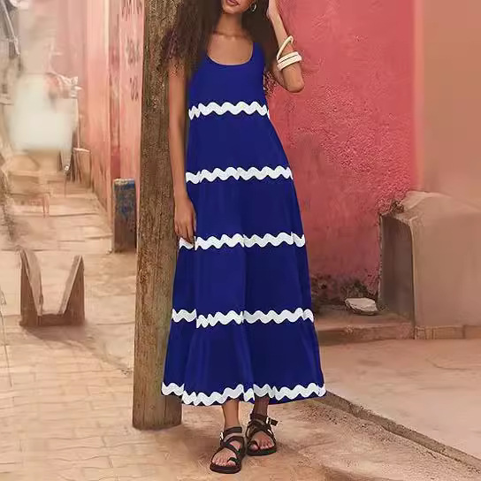 2024 Women's Simple U-neckline Corrugated Tube Top Solid Color A-Line Suspender Skirt