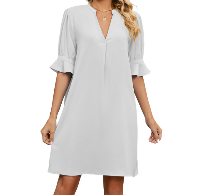 A V-Neck Loose Five-Quarter Sleeve Dress