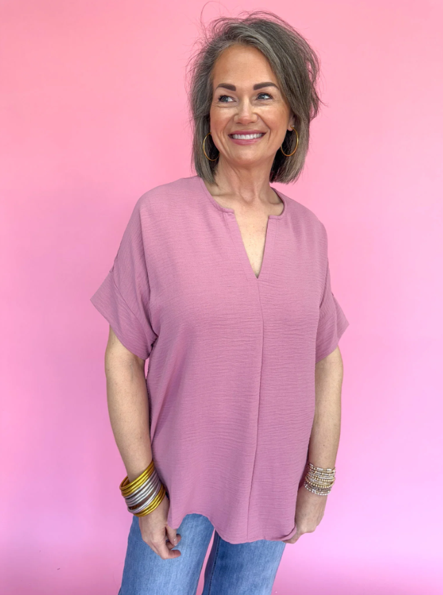 Simple And Loose V-Neck Short-Sleeved Shirt