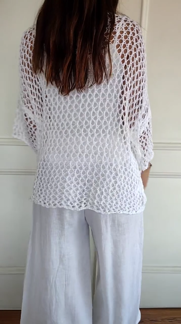 Star Knitted Cutout V-neck Shirt