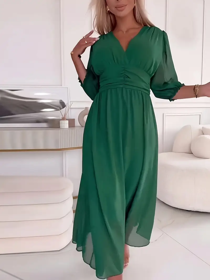 Women's Midi Dress with Sweetheart Neckline