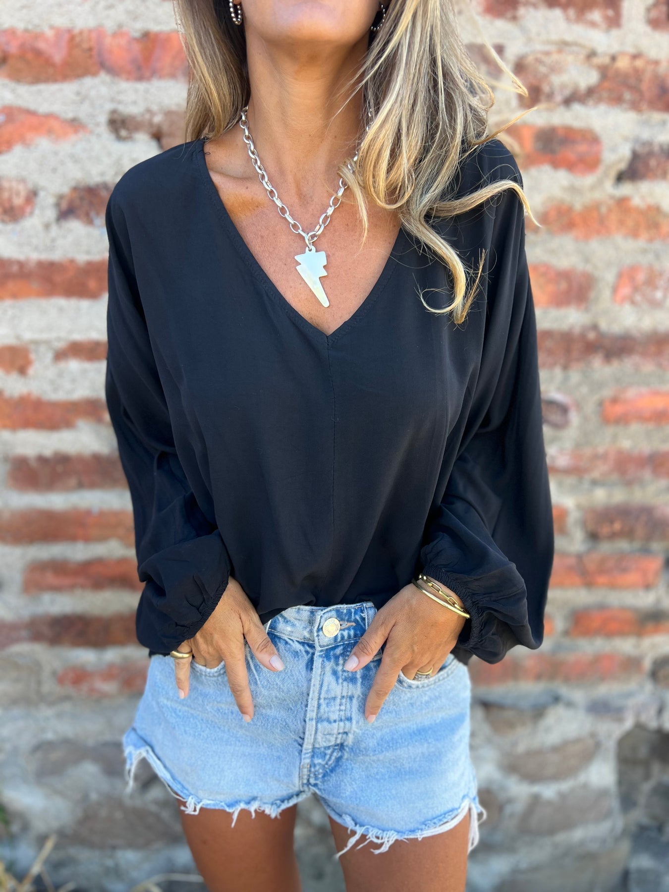 Women's cotton and linen V-neck casual top