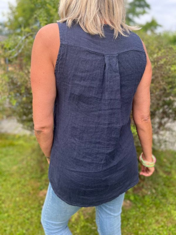 Women's Linen V-Neck Button Top