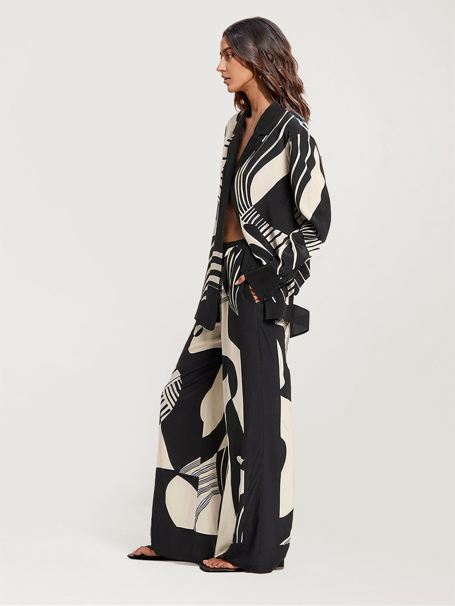 Abstract Black and White Print Wide-Leg Pants
