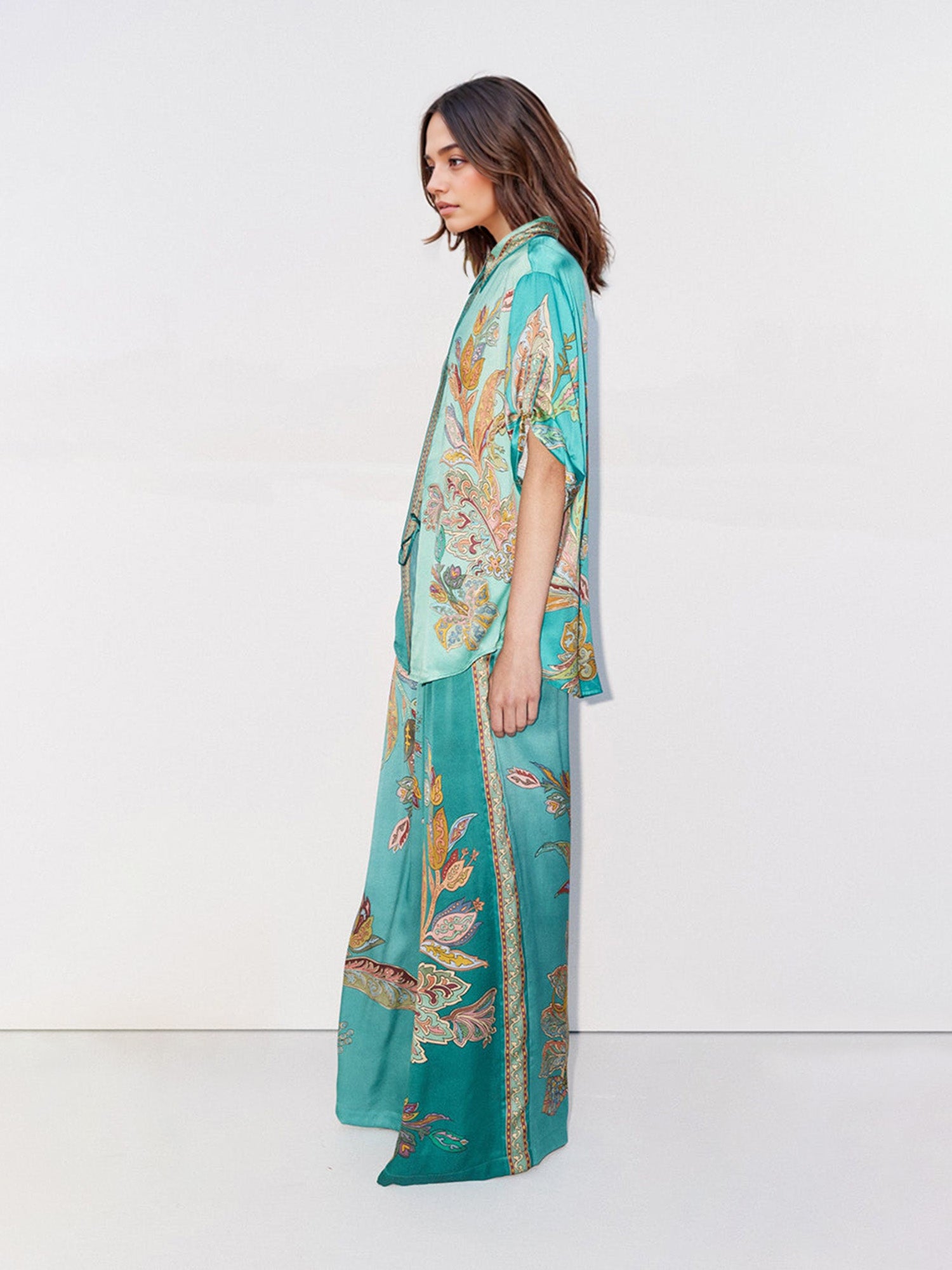 Emerald Luxe Wide-Leg Pants