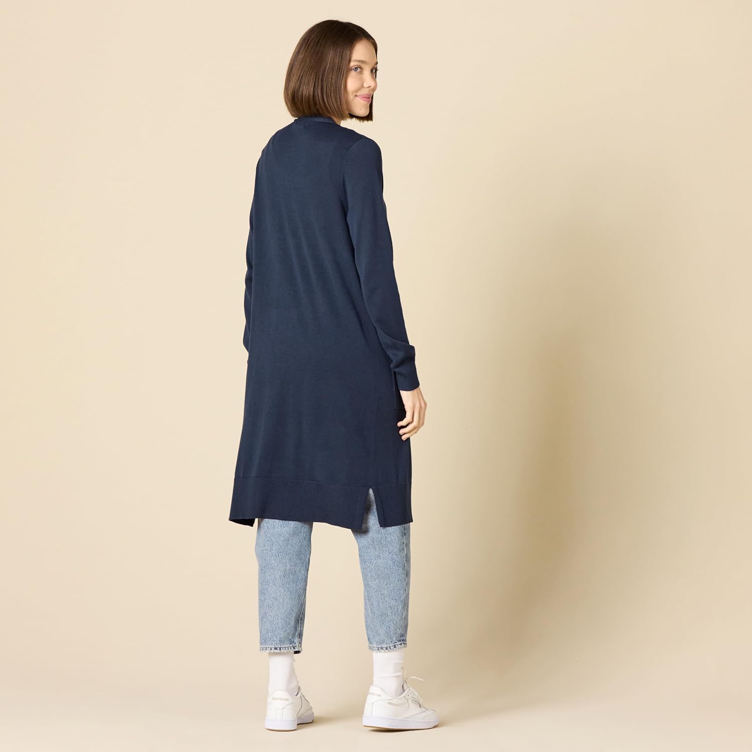 Women's lightweight long-sleeved cardigan