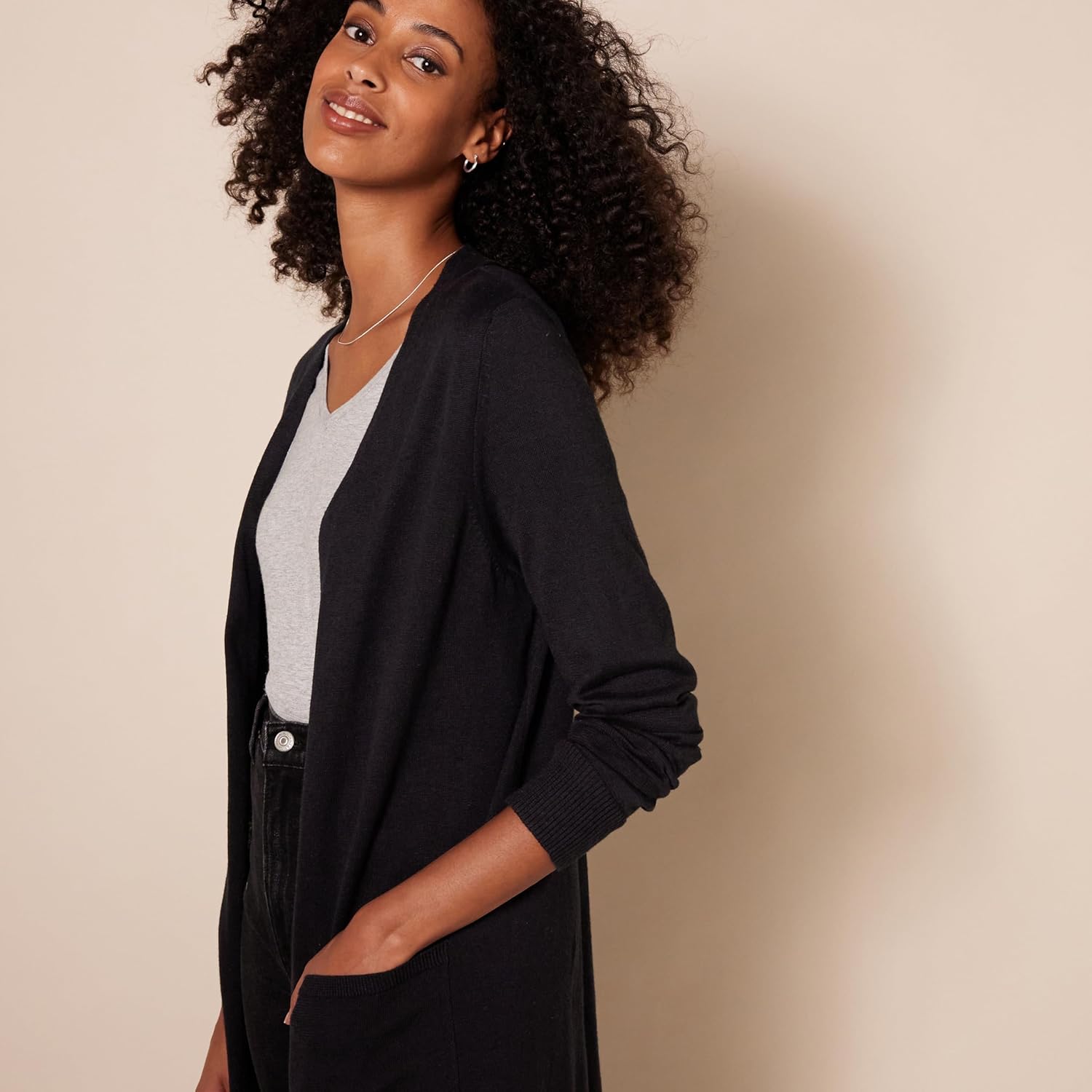 Women's lightweight long-sleeved cardigan