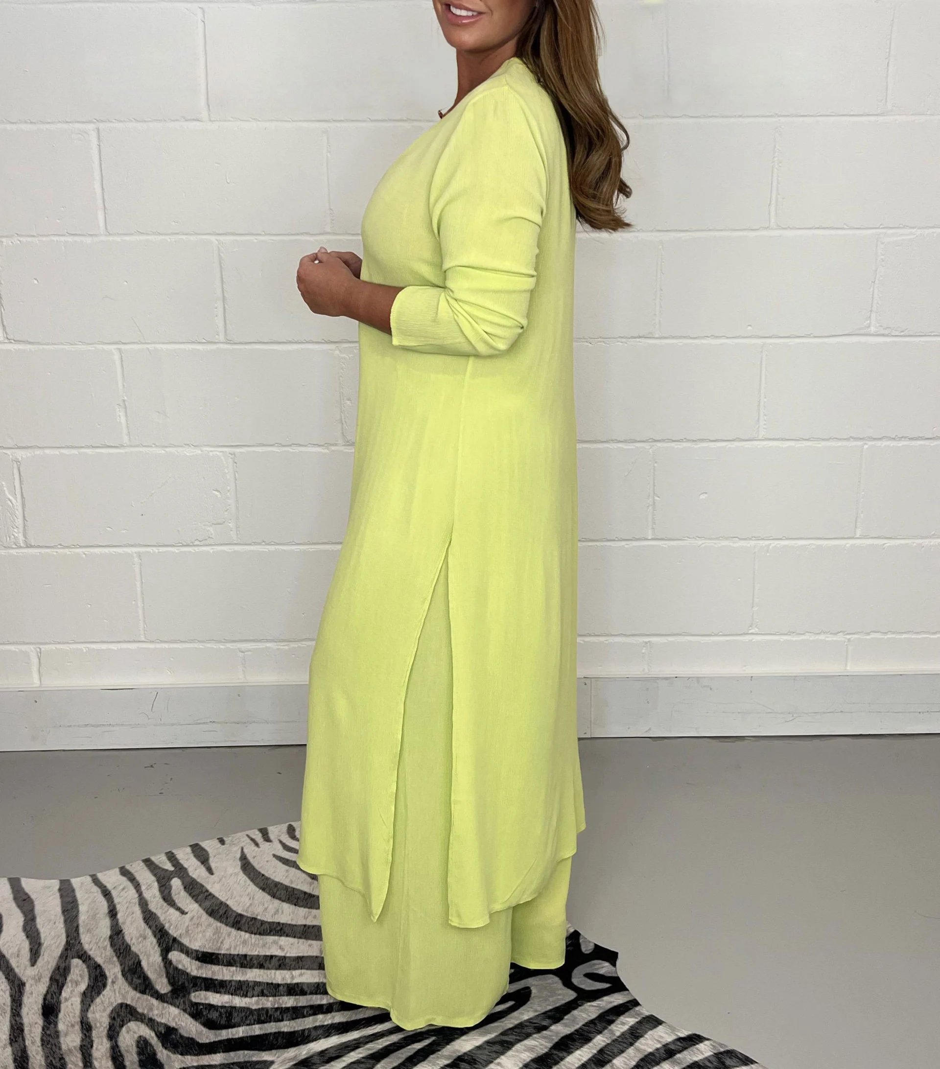 🔥Buy 2 save 20%-Casual 2 Pieces Suit With Long Top & Matching Trouser