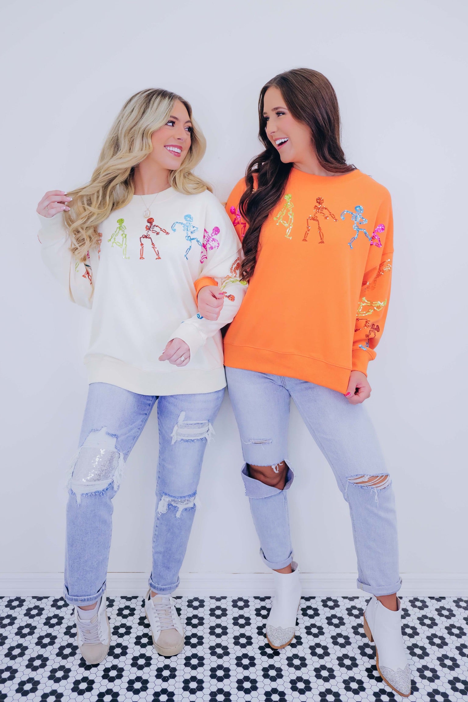 🔥Halloween👻Dancing Skeleton Sequin Embellished Sweatshirt🎃