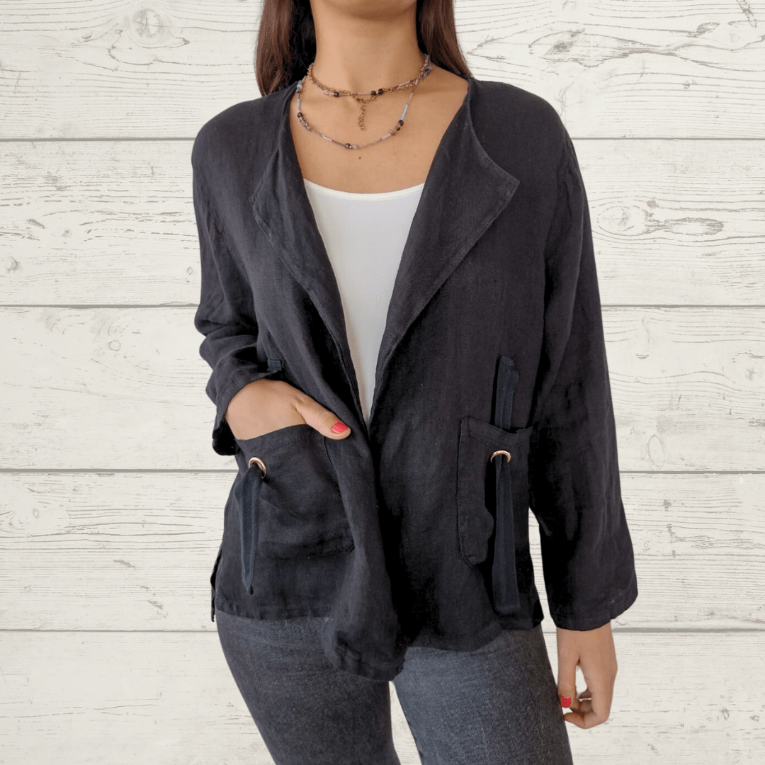 Chaqueta de lino Italiano con ojetillos en los bolsillos, color negro