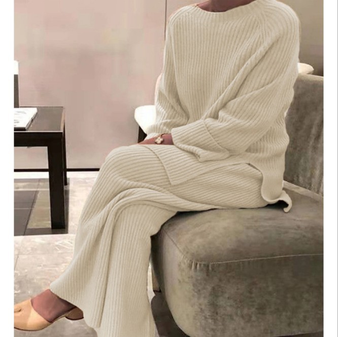Autumn/winter solid color knitted cashmere sweater set