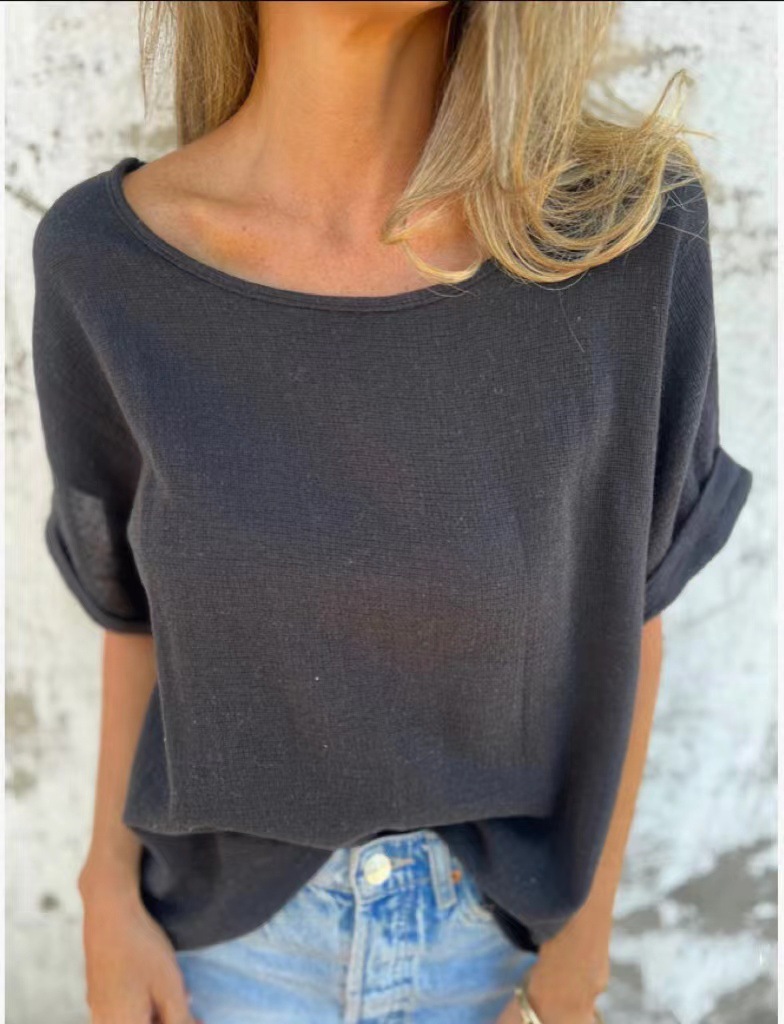 Solid-Color round-neck short-sleeved T-shirt