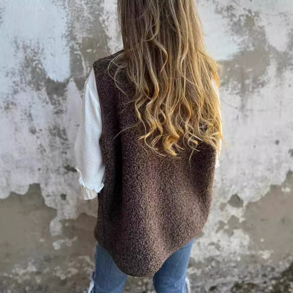 Women's Vest with buttons