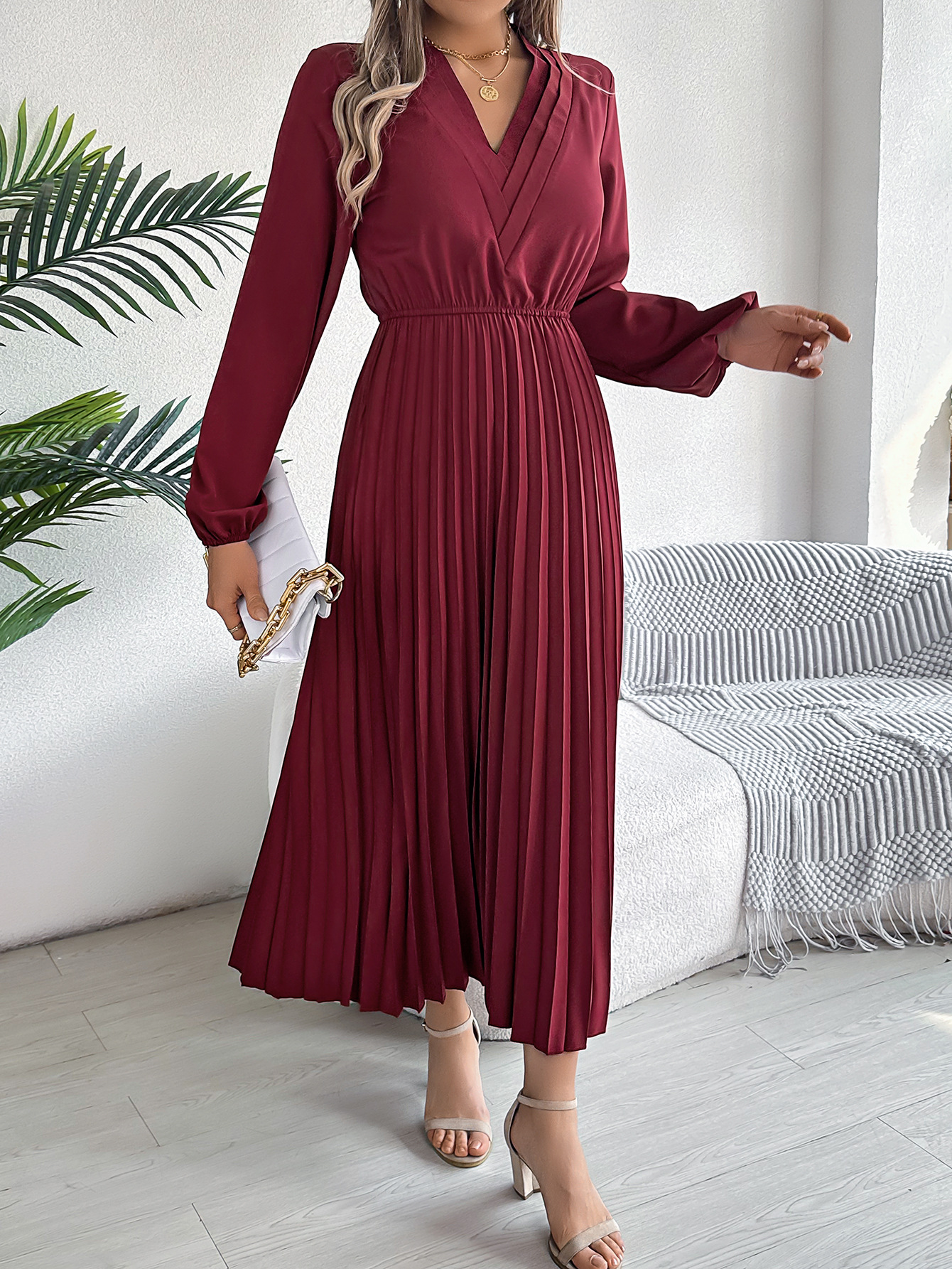 🎄Christmas Clearance Elegant triple V-neck long sleeve pleated long sleeve