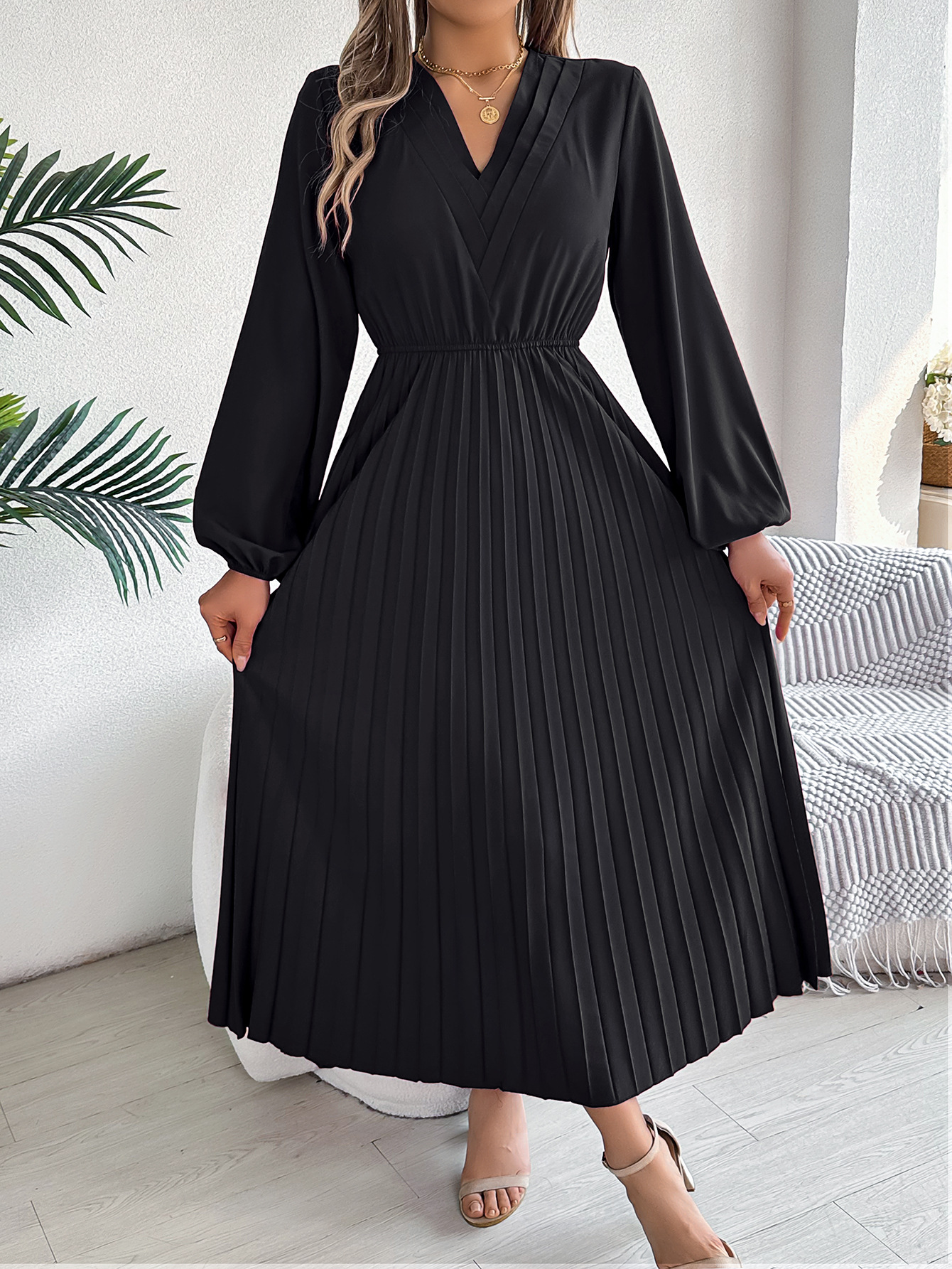 🎄Christmas Clearance Elegant triple V-neck long sleeve pleated long sleeve