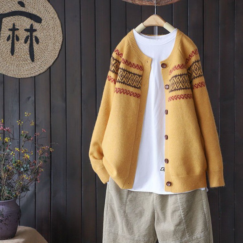 Corespun raglan sleeve knitted cardigan