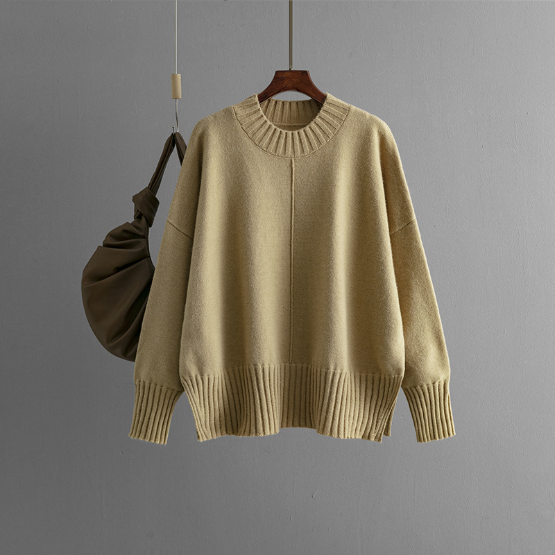 Crew-neck knit loose base shirt