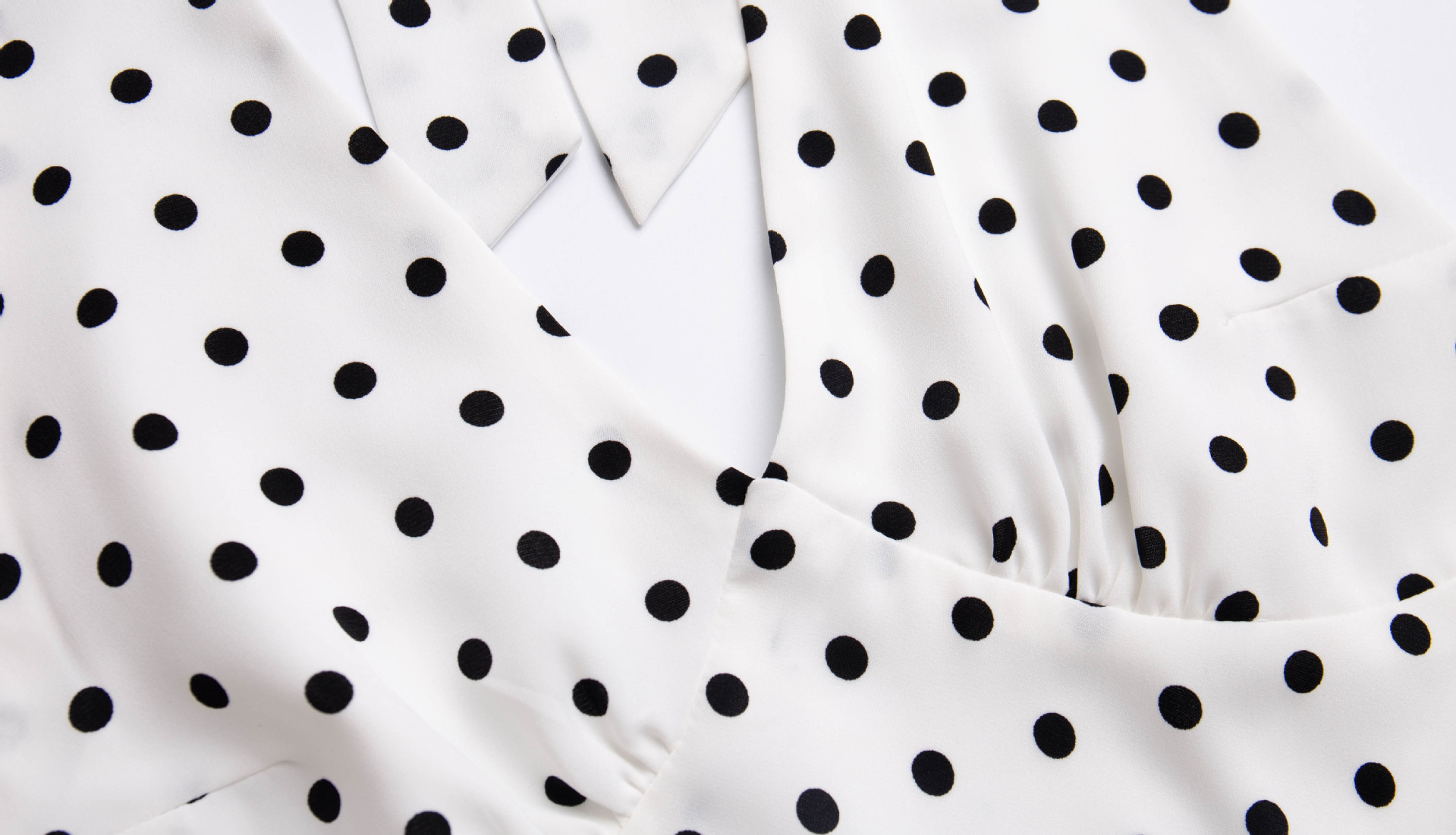 Holiday style polka dot halter neck dress