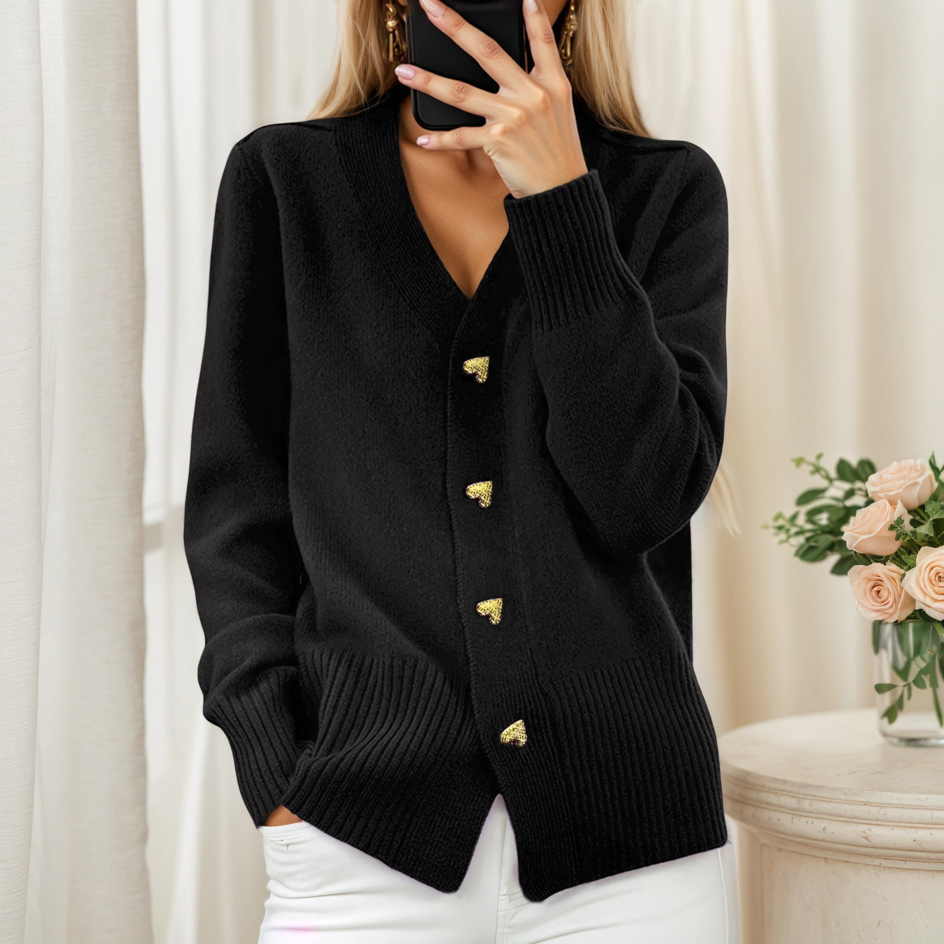 Women's Vintage Solid-Color V-Neck Cardigan With Heart-Shaped Buttoned Sweater Coat