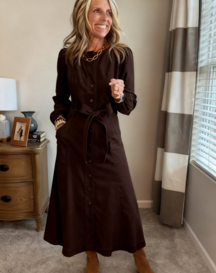 2025Loose-fitting casual round neck corduroy belted pocket cardigan dress for women