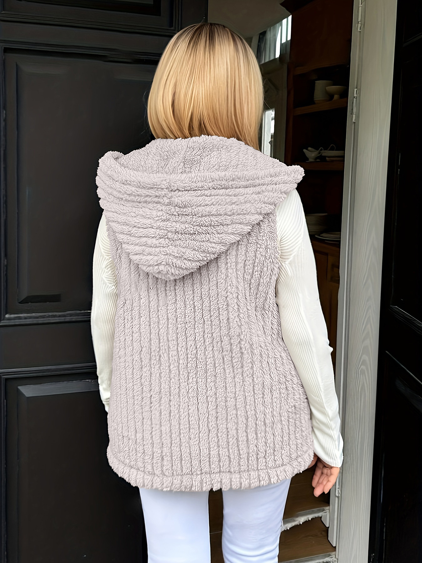 New furry hooded vest sleeveless coat