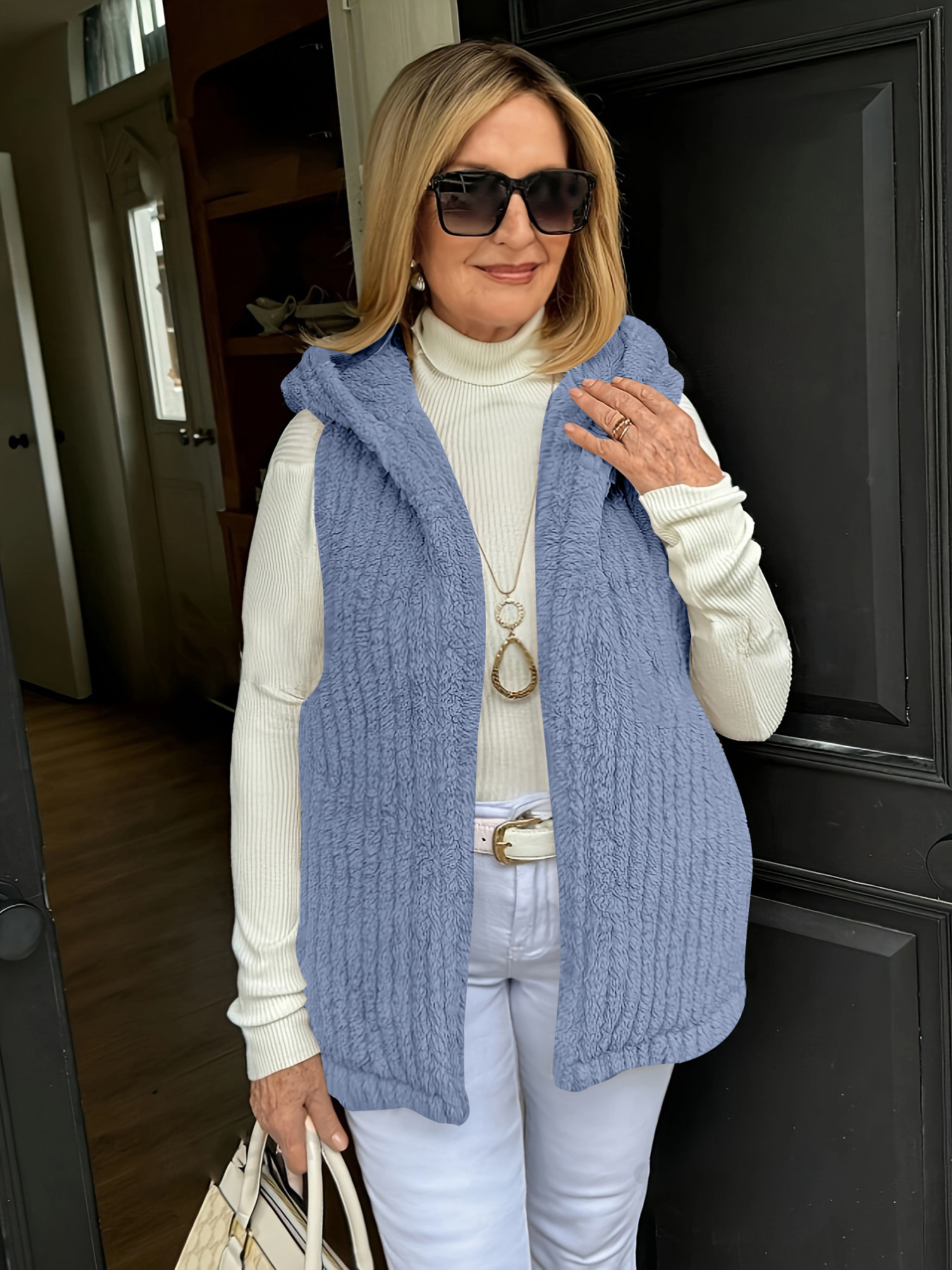 New furry hooded vest sleeveless coat