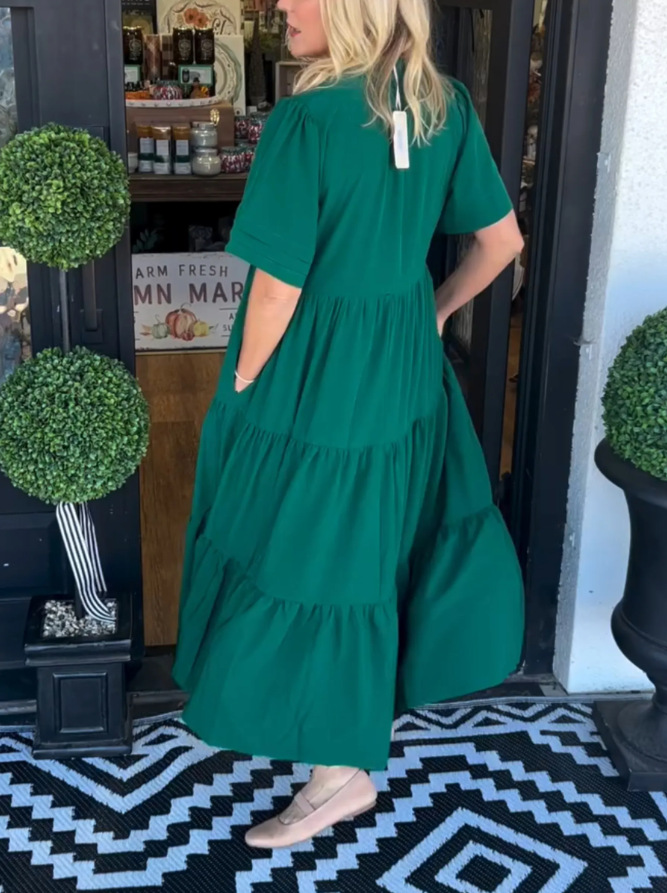 Women‘s Loose V-Neck Layered Pocket Dress