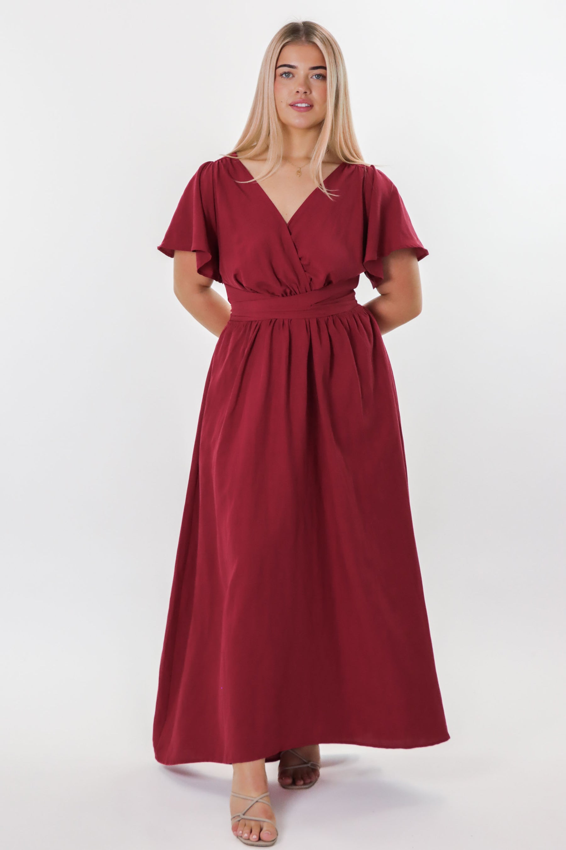 Long dress with flowing sleeves