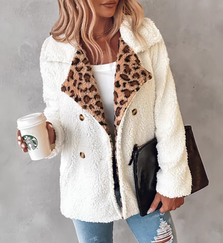 2026 Fashionable Lambswool Leopard Print Coat