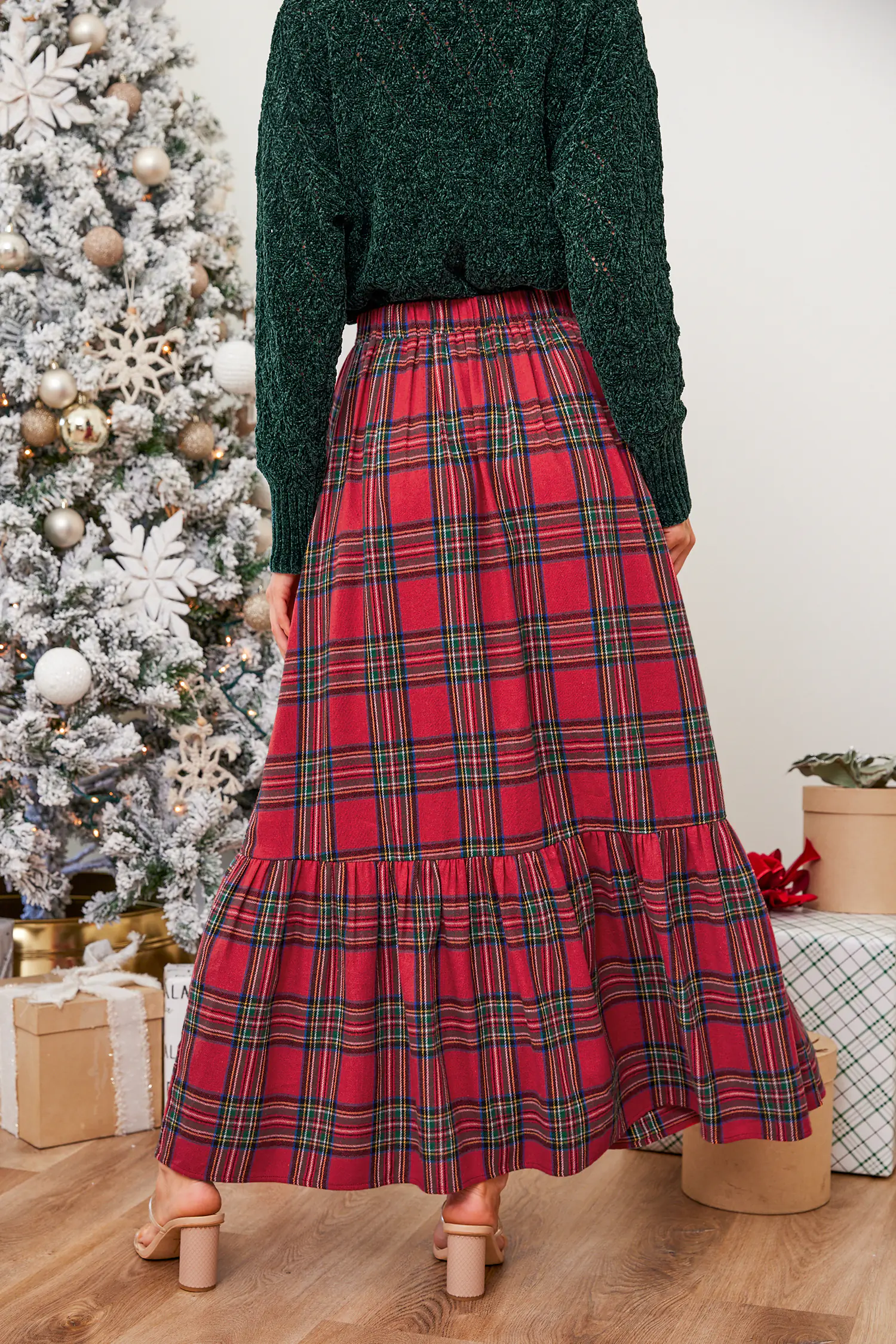 Retro versatile loose A-line plaid skirt