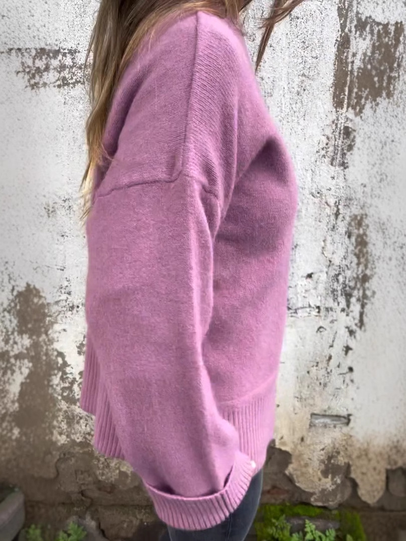 Solid color mid-length soft sweater