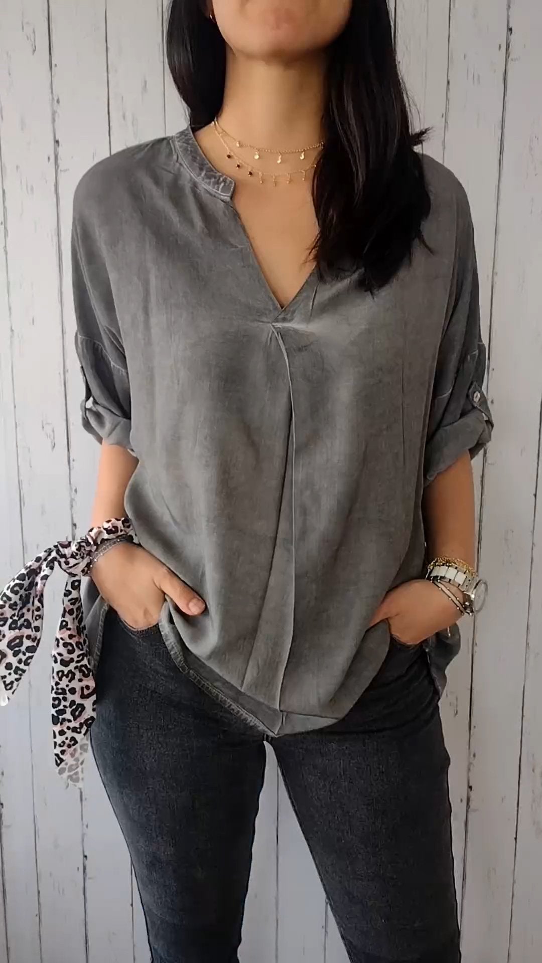 Hot Sale🔥 Women's V-neck Comfortable Loose Top